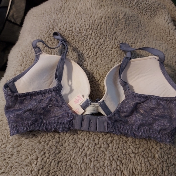 Victoria secret 32C Dream Angel silver lace over cream - Picture 12 of 15